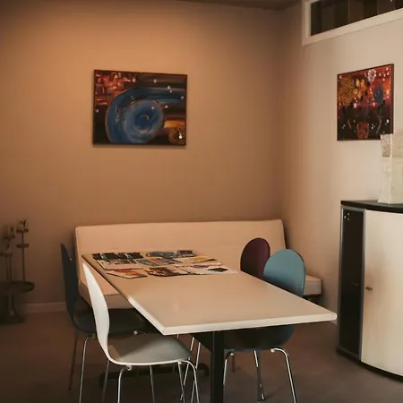 فندق مبيت وإفطار Dabi 3*